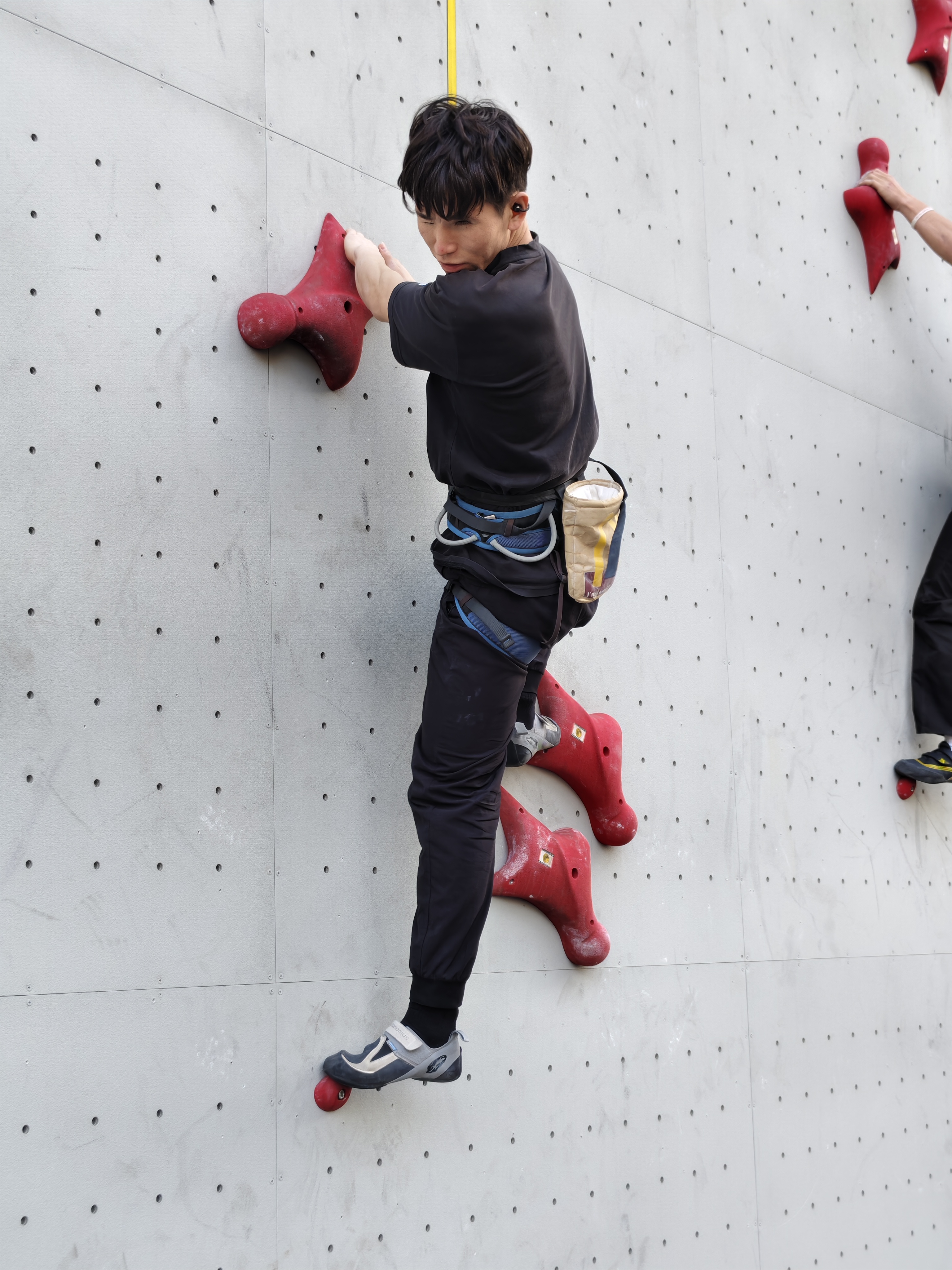 Pilot testing evidence showing participant discussion and early validation of HoldLight's climbing support concept.